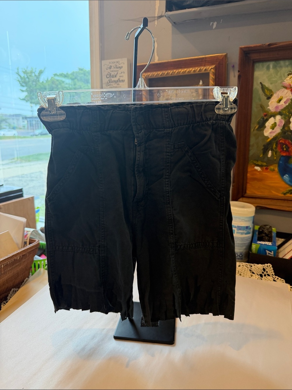 Mother Black cutoffs Casual Fringe Hem Shorts size 24